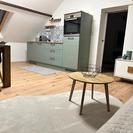 公寓 Haus Lilium-gemuetliche Dachgeschoss *